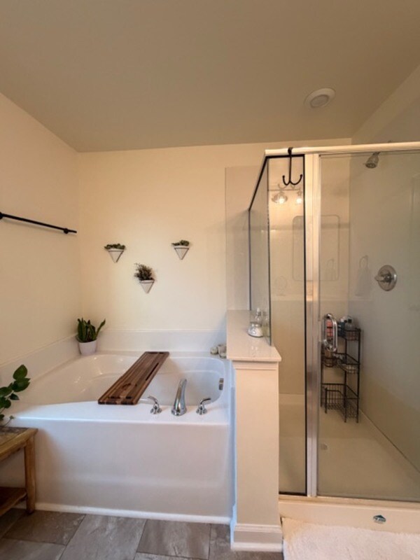 Building Photo - 532 Cricket Chirp Ln