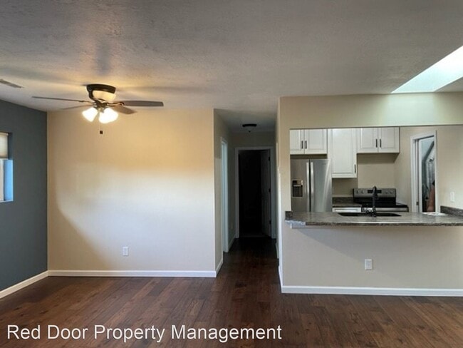 Building Photo - 2 br, 2 bath House - 1117 14th St. S Apt 2