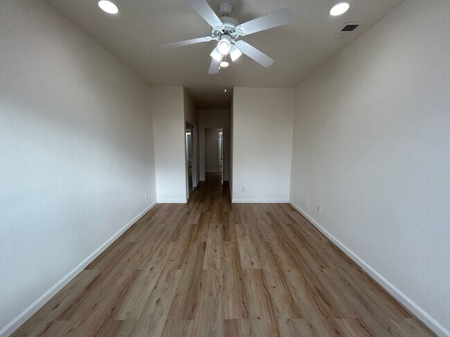 Building Photo - 759 Hagerman Peak Dr