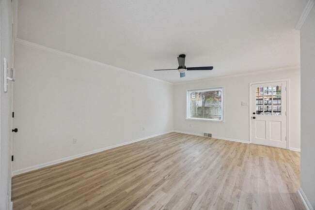 Building Photo - 6137 Quince Rd