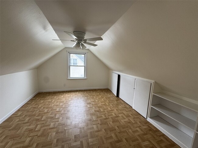 Building Photo - 246 S Pershing Ave
