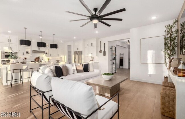 Building Photo - 2016 N 141st Ave