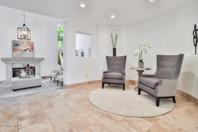 Building Photo - 2612 Yellowwood Dr