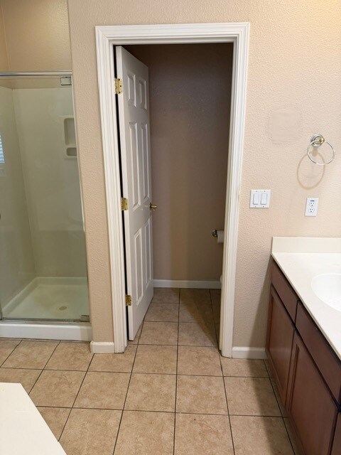 Building Photo - 508 Lassen Way