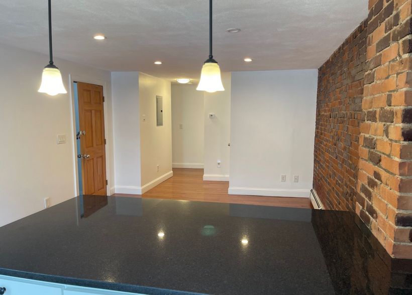 Primary Photo - 349 Sumner St