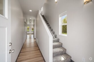 Building Photo - Gorgeous 3 Bedroom condos with double stal...