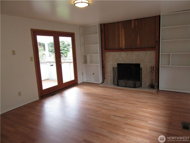 Building Photo - 3bd/1ba Kirkland Home