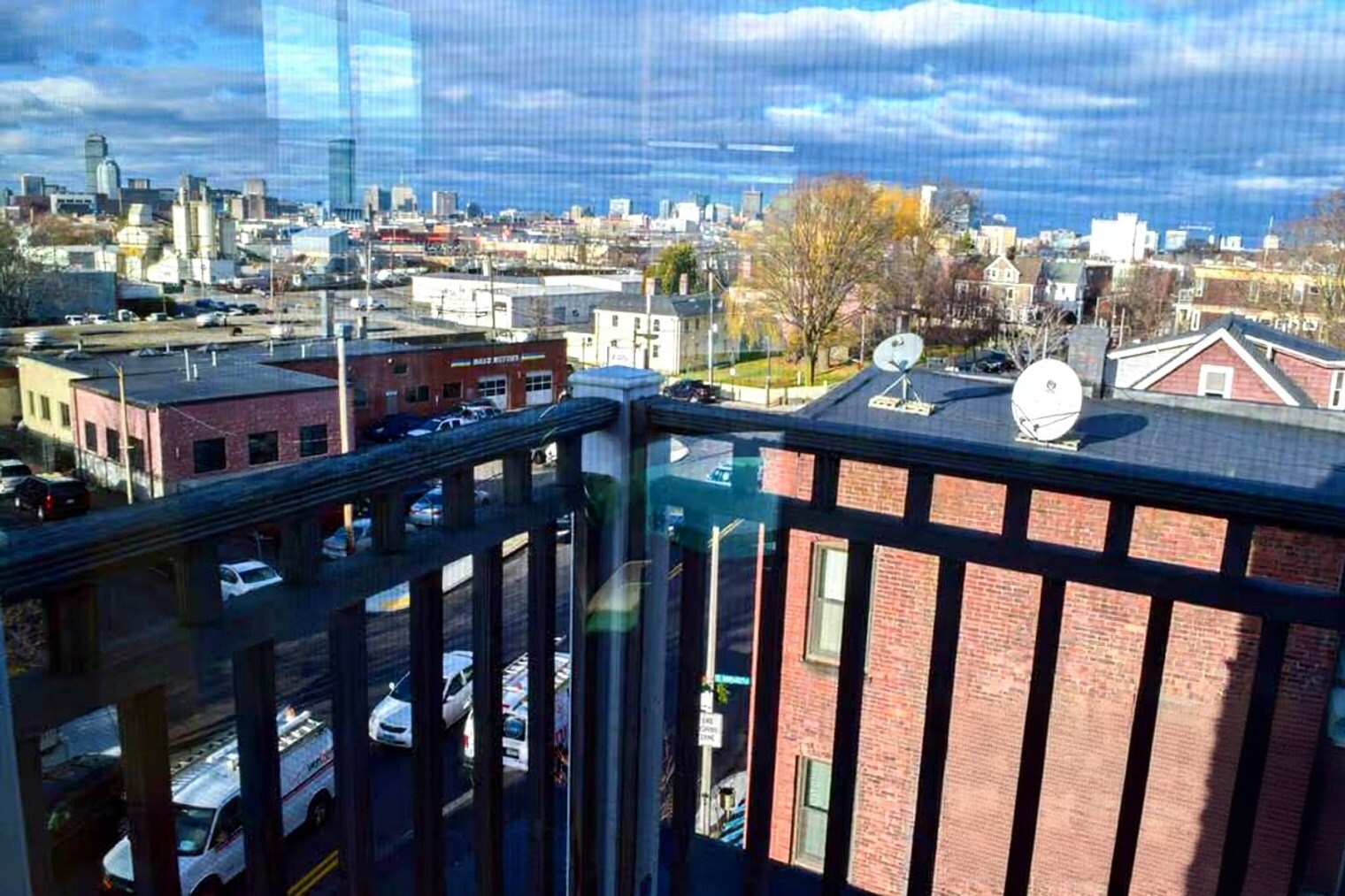 Building Photo - 230 Boston St