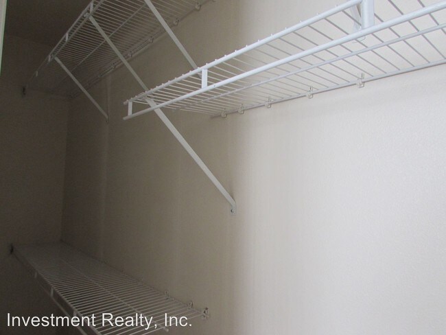 Building Photo - 3 br, 2 bath House - 101 Valley Way Dr.