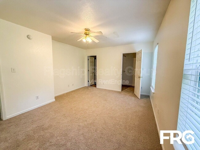 Building Photo - 4270 Williamsbrook Ln