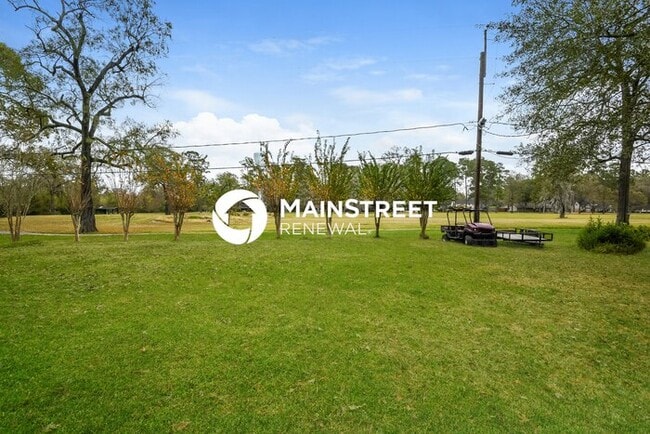 Building Photo - 4 Bedroom Pet-Friendly Home in Houston, TX with Main Street Renewal