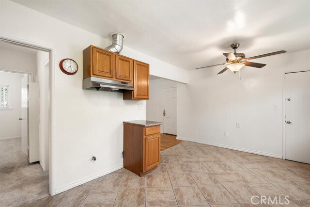 Building Photo - 5851 Woodman Ave