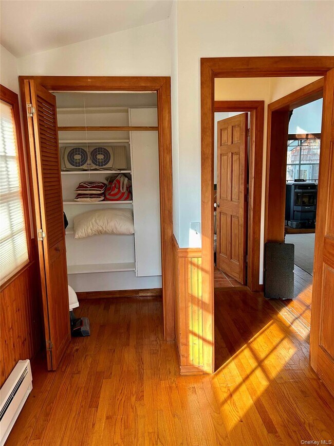 Building Photo - 186 Taylor Rd