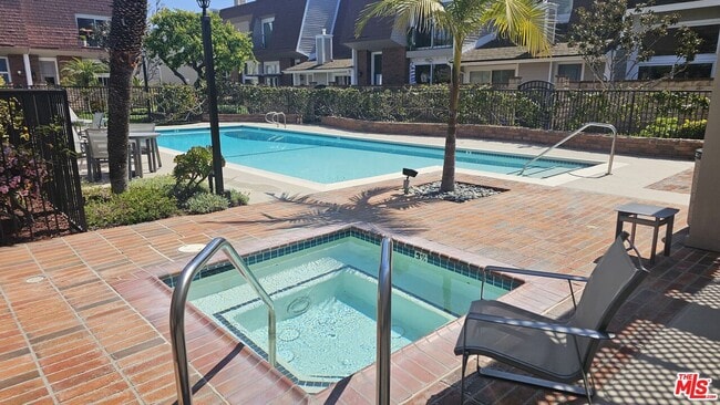 Building Photo - 4333 Alla Rd