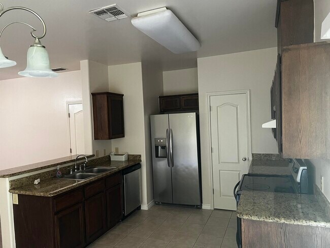 Building Photo - 2619 San Isidro Pkwy