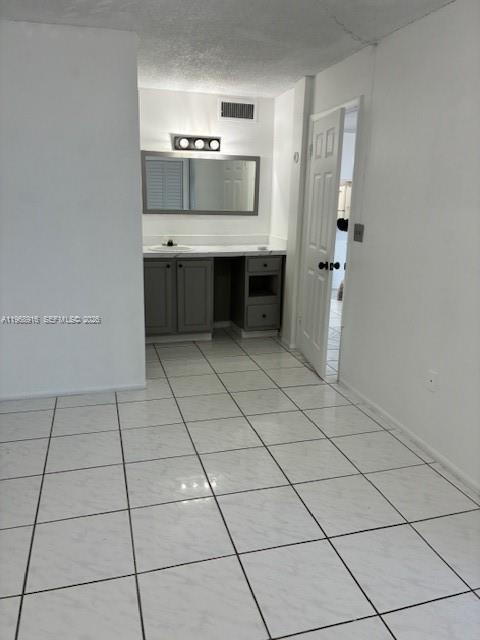 Building Photo - 19805 SW 114th Ave