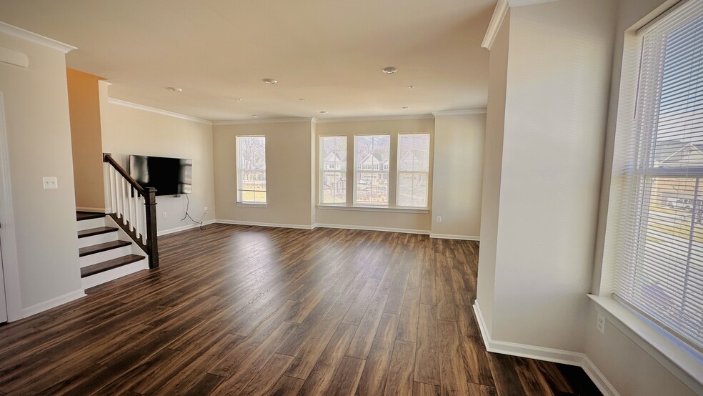 Building Photo - 66 Garden Meadow Pl