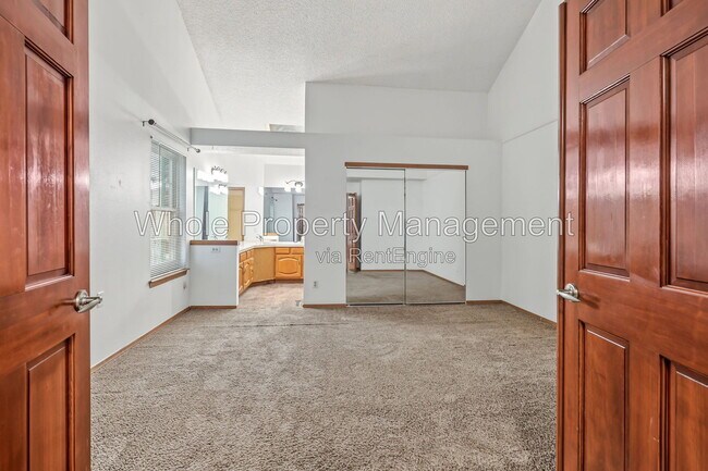 Building Photo - 3441 W 98th Dr