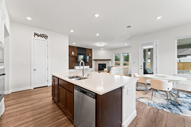 Building Photo - 21 Cassena Grove Pl