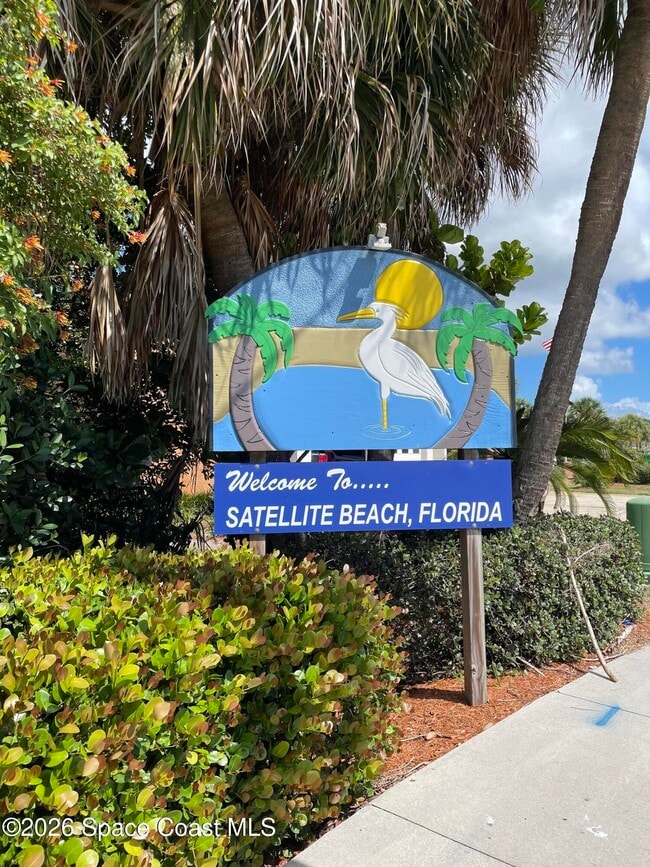 Building Photo - 763 Simeon Dr