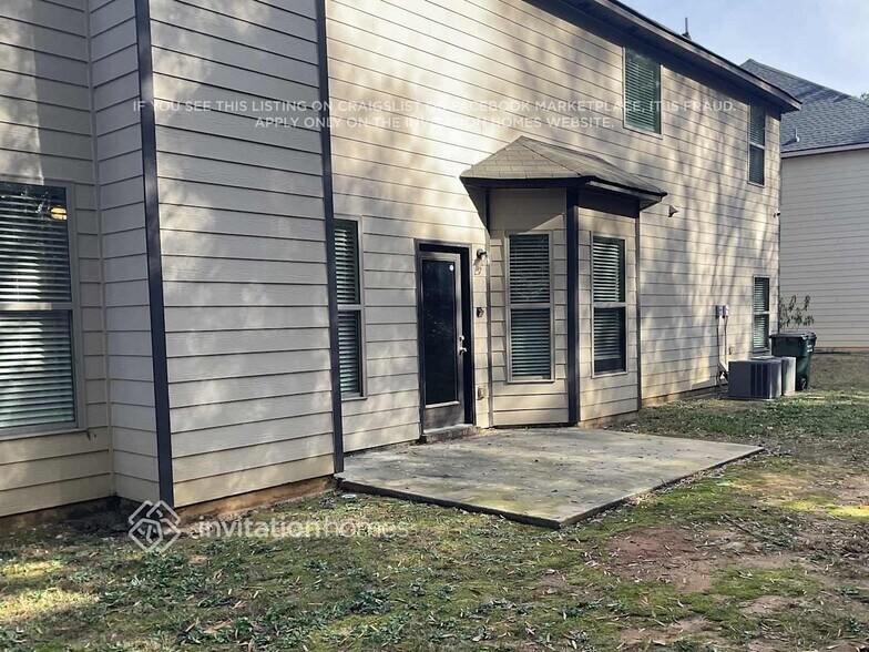 Building Photo - 4373 Grove Lake St SW