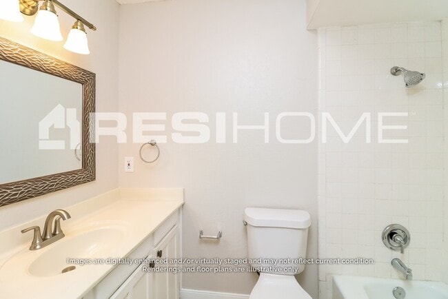 Building Photo - 3601 Biscay Dr