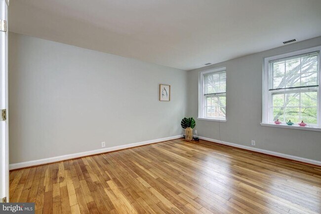 Building Photo - 3420 38th St NW