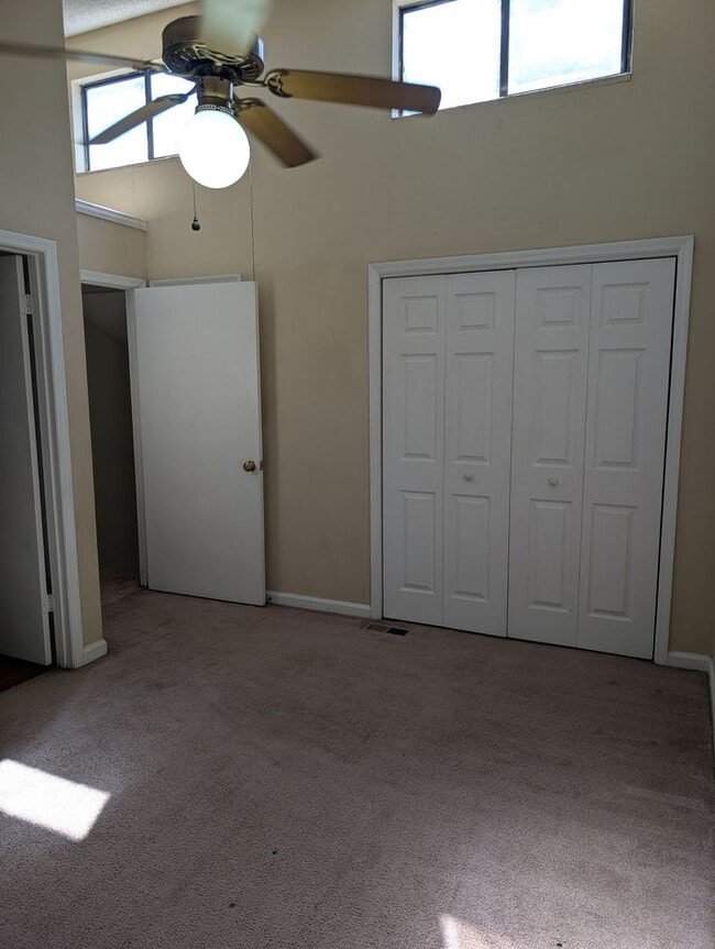 Building Photo - 2/2 Duplex Convenient to TCC and FSU