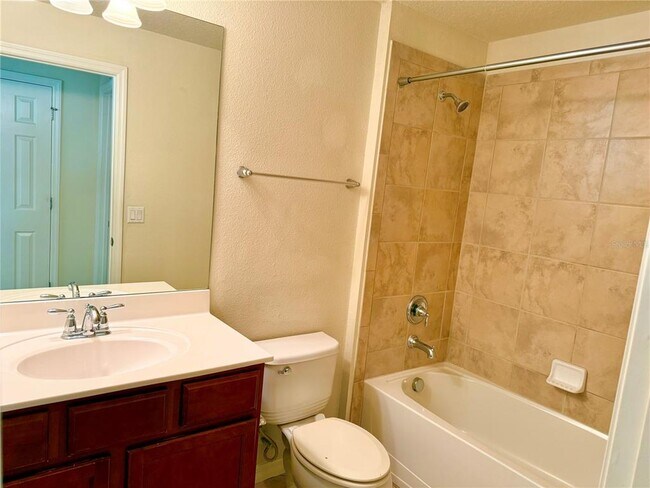 Building Photo - 12235 Pescara Ln