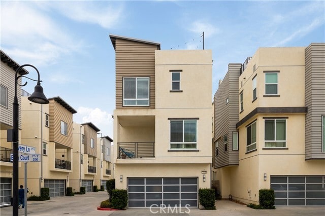 Building Photo - 2138 Bella Ct