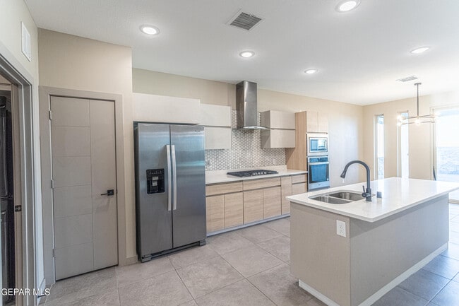 Building Photo - 1792 Kayla Bree St