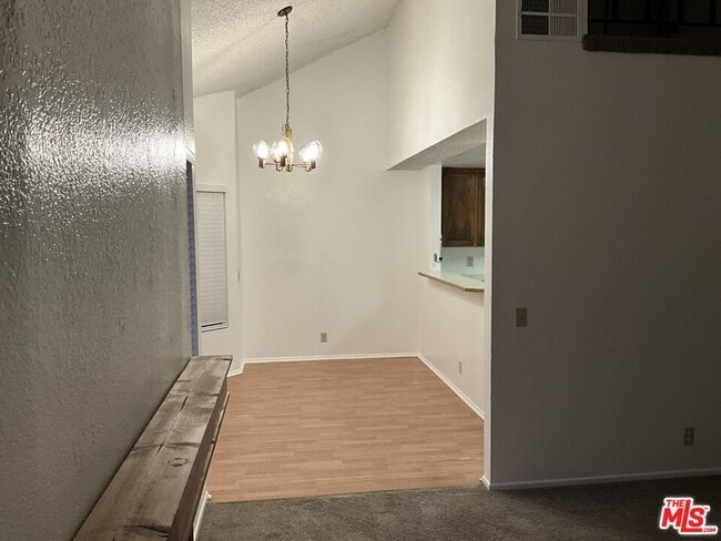 Building Photo - 6146 Jennifer Ln