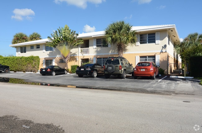 Building Photo - Camellia House