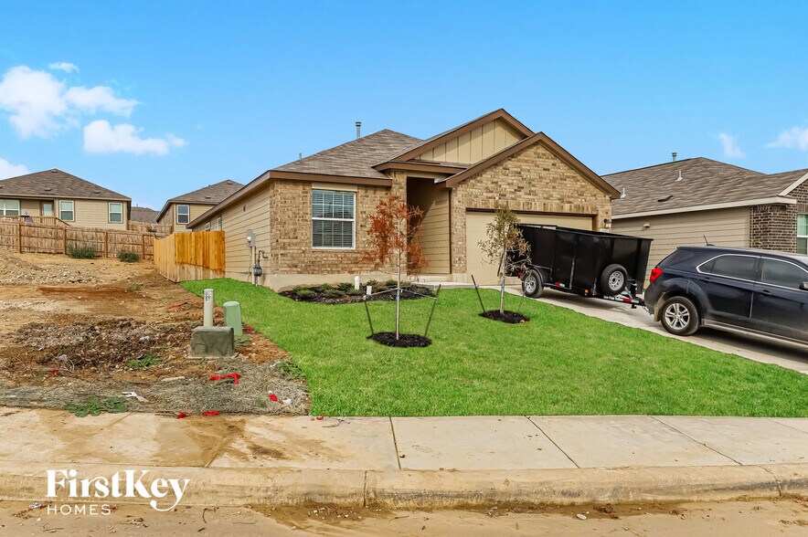 Building Photo - 6734 Hatchery Way