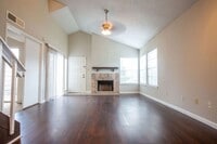 Building Photo - Beautiful 2 Bedroom, 2 Bath Townhome in Gated Community! $400 off first month rent!