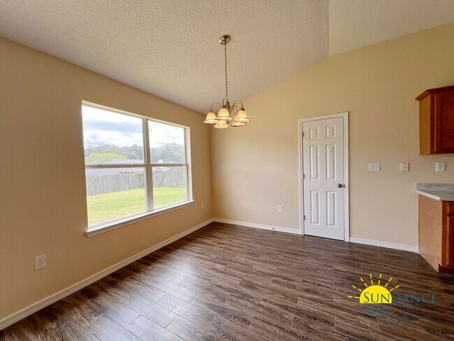 Building Photo - 5434 E Brook Dr