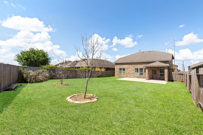 Building Photo - 11614 Lantana Reach Dr