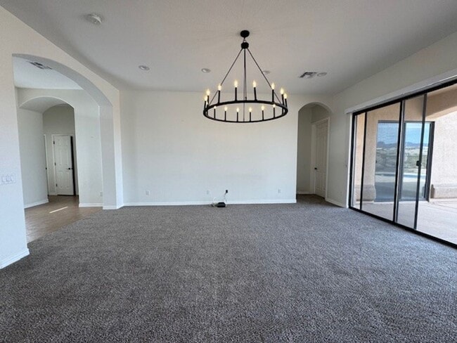 Building Photo - 3 BR on the GOLF COURSE with POOL-Laughlin Ranch Association