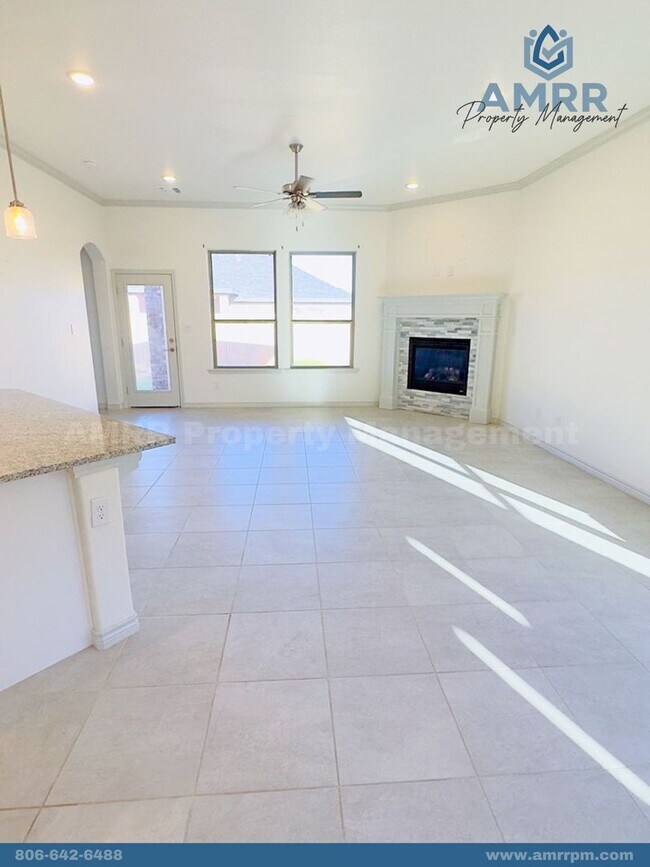 Building Photo - New 3 Bedroom Home In Odessa, Texas!