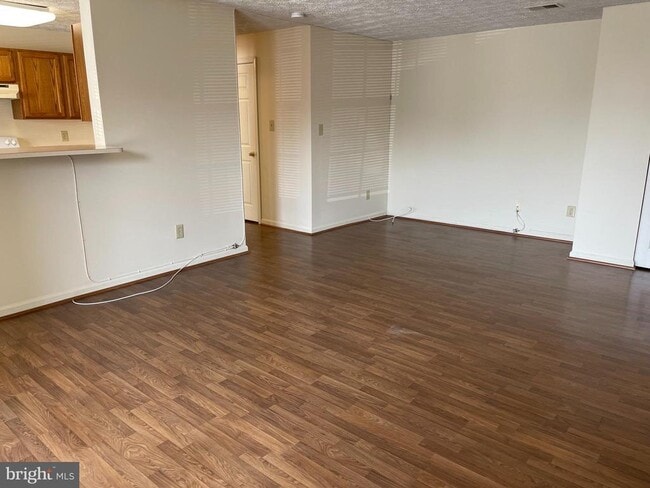 Building Photo - 2452 Apple Blossom Ln