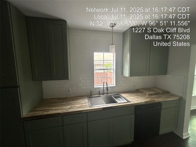 Building Photo - 1227 S Oak Cliff Blvd