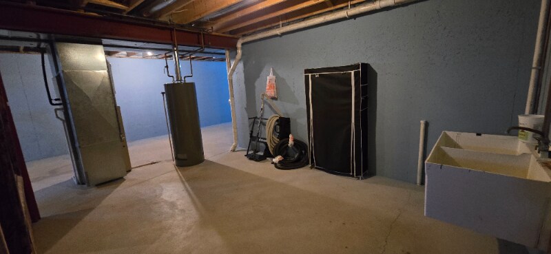 Building Photo - N6188 Shadybrook Ln