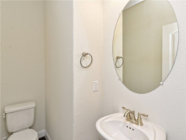 Building Photo - 15716 Cinca Terra Dr