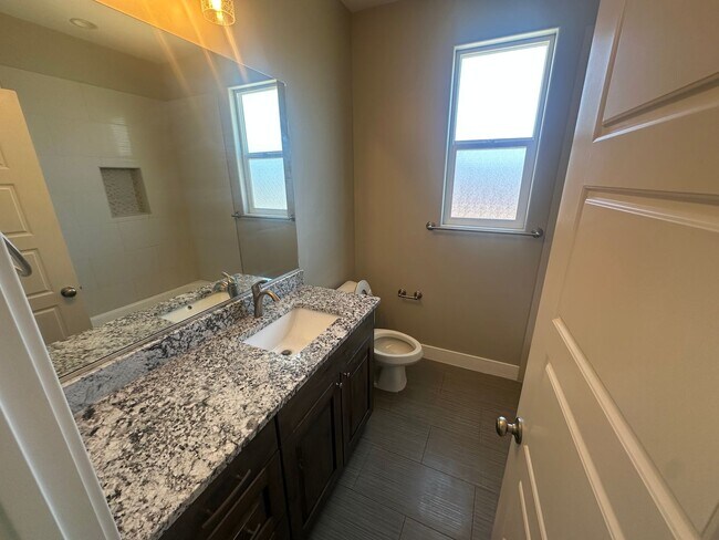 Building Photo - Custom 3 bed plus Office Single Story. Cri...