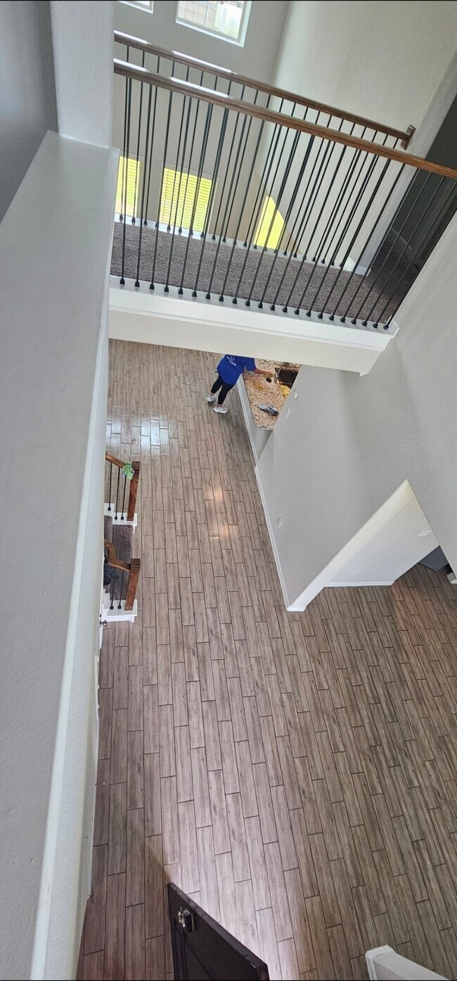 Building Photo - 2907 Velda May Dr