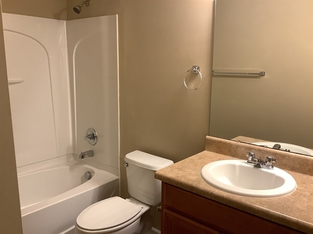 Building Photo - 8811 Shadowglen Dr