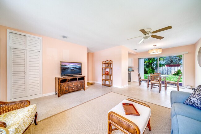 Building Photo - 525 Ibis Dr