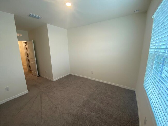 Building Photo - 2906 Suncoast Plains Dr
