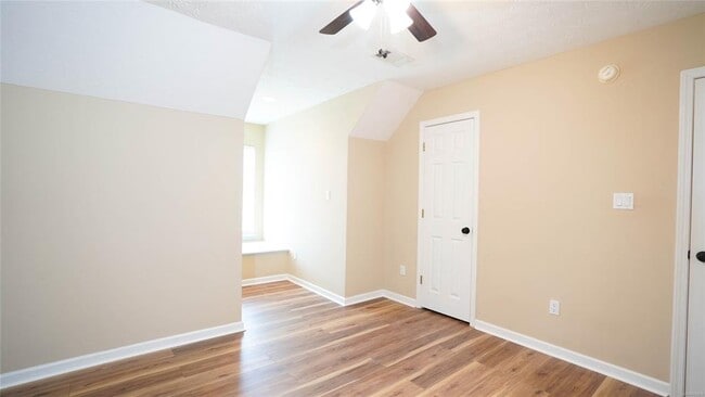 Building Photo - 8961 Abingdon Pl