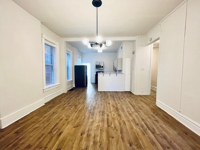 Building Photo - 3007 McNair Ave